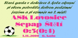 Na umělé trávě v Lovosicích sehrála stará garda svůj poslední zápas roku 2019. I když už slavila úspěchy letošního roku před týdnem na dokopné, tak se ještě k zimnímu spánku neuložila a dojela si do města chemie pro 3 body.