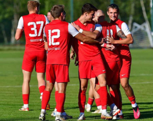 Jaro startuje netradičně v neděli